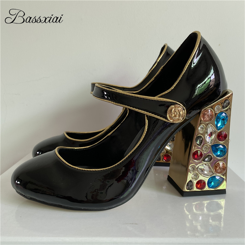 Luxury Lifestyle - Décolleté da donna con tacco alto