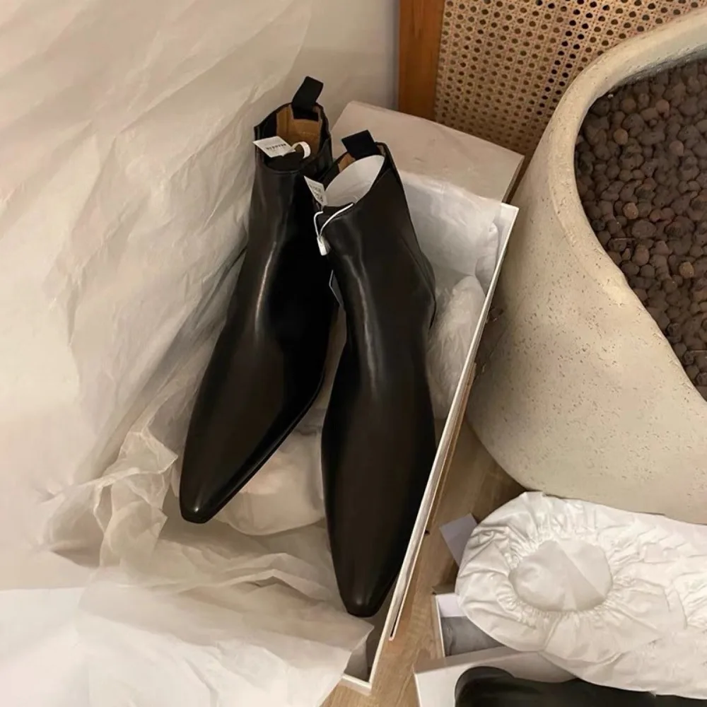 Stivaletti di Lusso da Donna A - Luxury Lifestyle recensione e prezzo