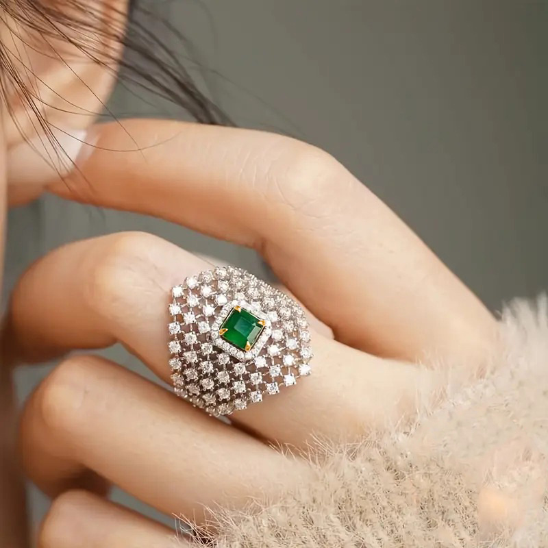 Nuovo Anello 2026 Stile Piccol - Luxury Lifestyle Magazine recensione e prezzo